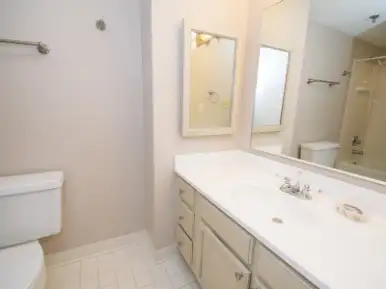 Master Bathroom Master Bathroom
