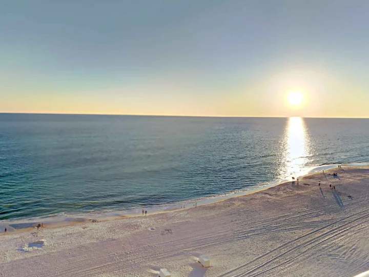 Emerald Isle Resort | Panama City Beach FL | Southern Vacation Rentals Emerald Isle Resort | Panama City Beach FL | Southern Vacation Rentals
