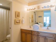 Master Bathroom Master Bathroom