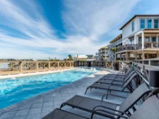 Sundeck Sundeck
