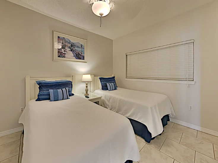 Second Bedroom - Two Twins Second Bedroom - Two Twins