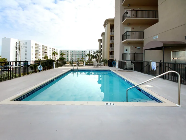 Community Pool Community Pool