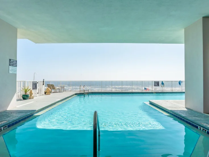 Community Pool Community Pool