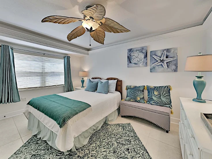Second Bedroom - Queen Second Bedroom - Queen