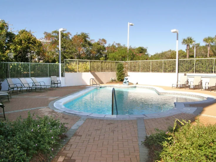 Pool Pool