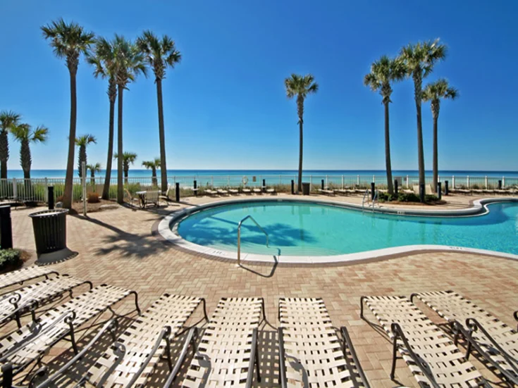 Beachfront Pool Beachfront Pool