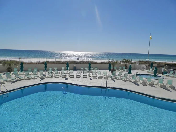 Beachfront Pool Beachfront Pool