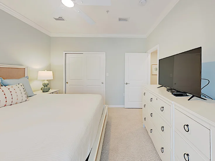 Master Bedroom Master Bedroom