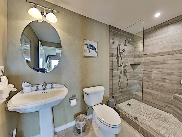 Master Bathroom Master Bathroom