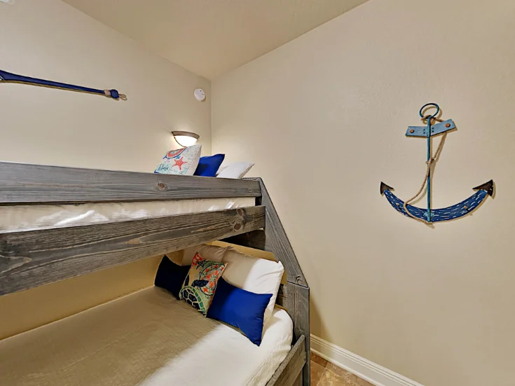 Fourth Bedroom - Twin/Full Bunk with Twin Trundle Fourth Bedroom - Twin/Full Bunk with Twin Trundle