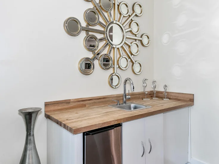 Caribe East A - Wet Bar Caribe East A - Wet Bar