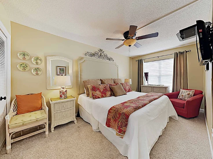 Master Bedroom - King Master Bedroom - King