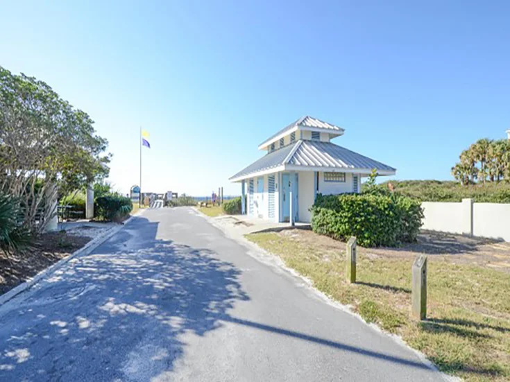 Community Access to Beach Community Access to Beach