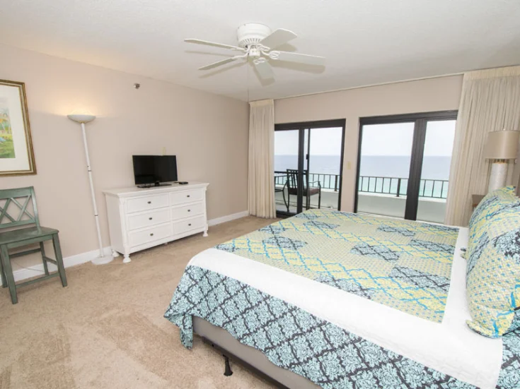 Master Bedroom Master Bedroom