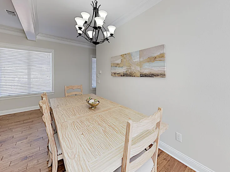 Dining Area Dining Area