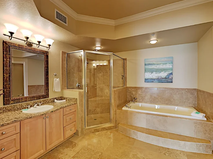 Master Bathroom Master Bathroom