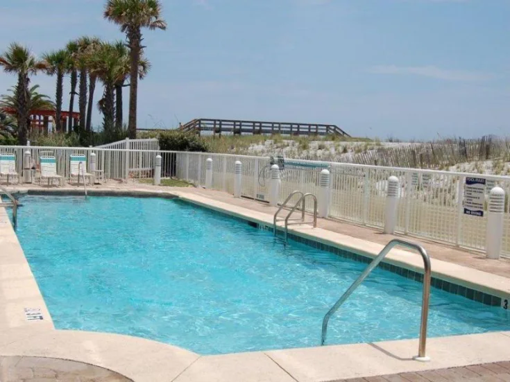 Community Pool Community Pool