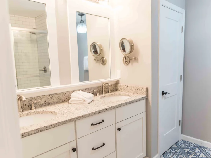 Master Bathroom Master Bathroom