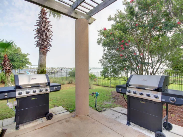 Community Grills Community Grills