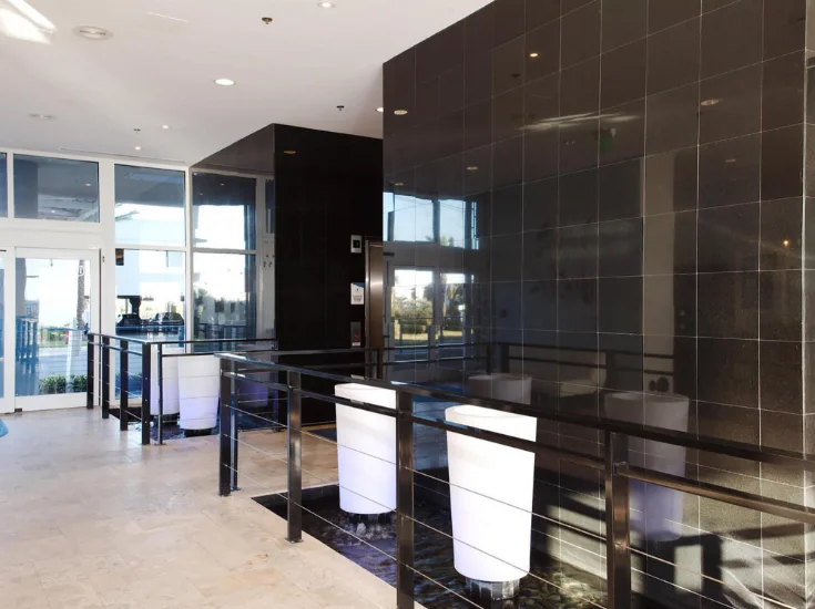 Lobby Lobby