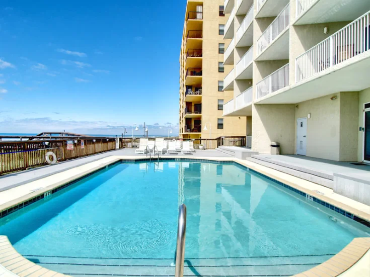 Community Pool Community Pool