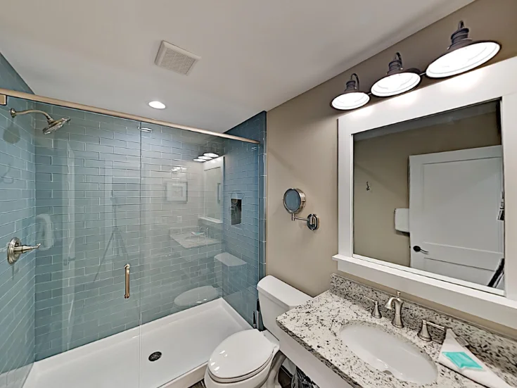 Master Bathroom Master Bathroom